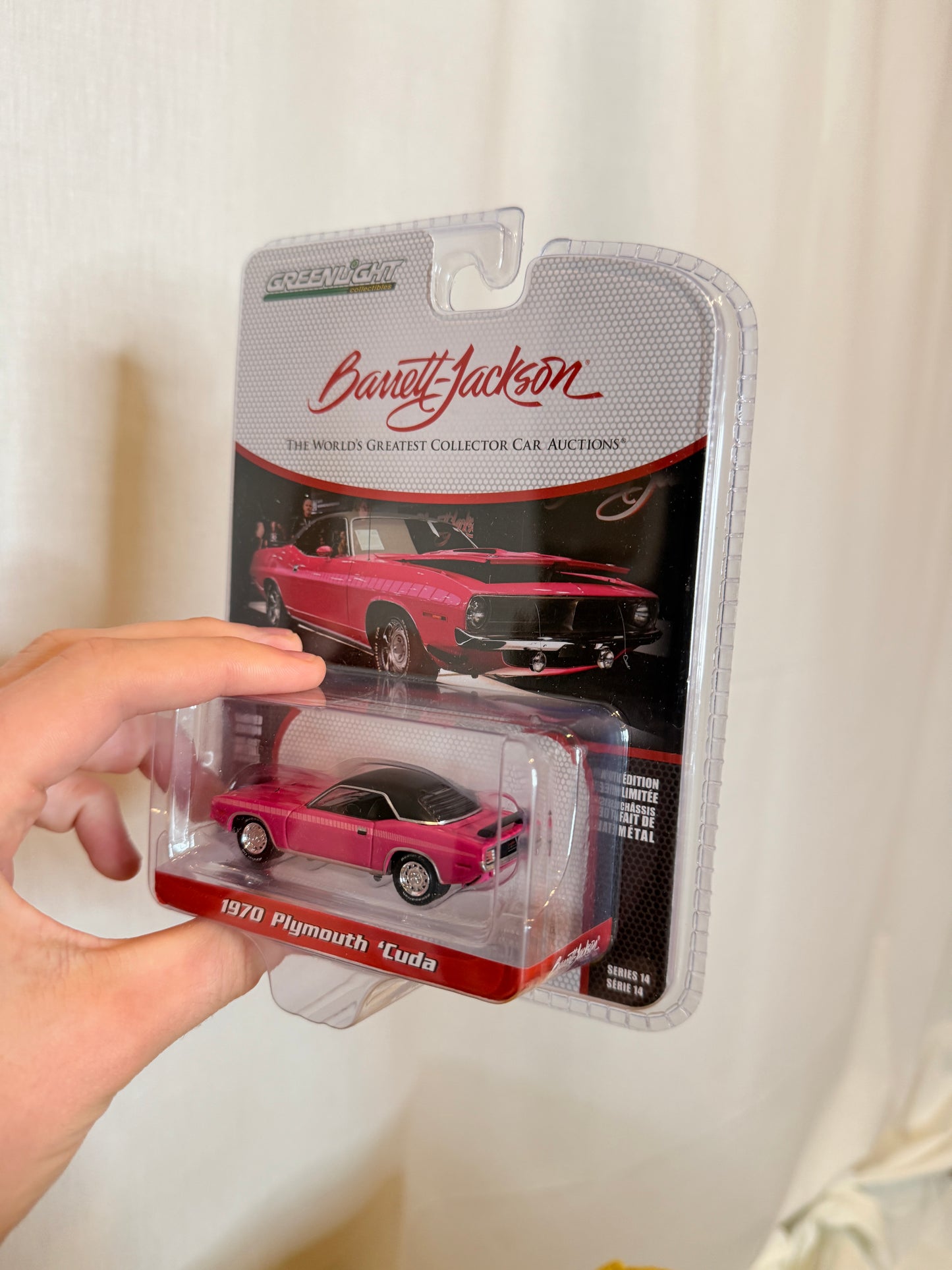 Greenlight Barrett Jackson 1/64 1970 Plymouth Cuda Pink