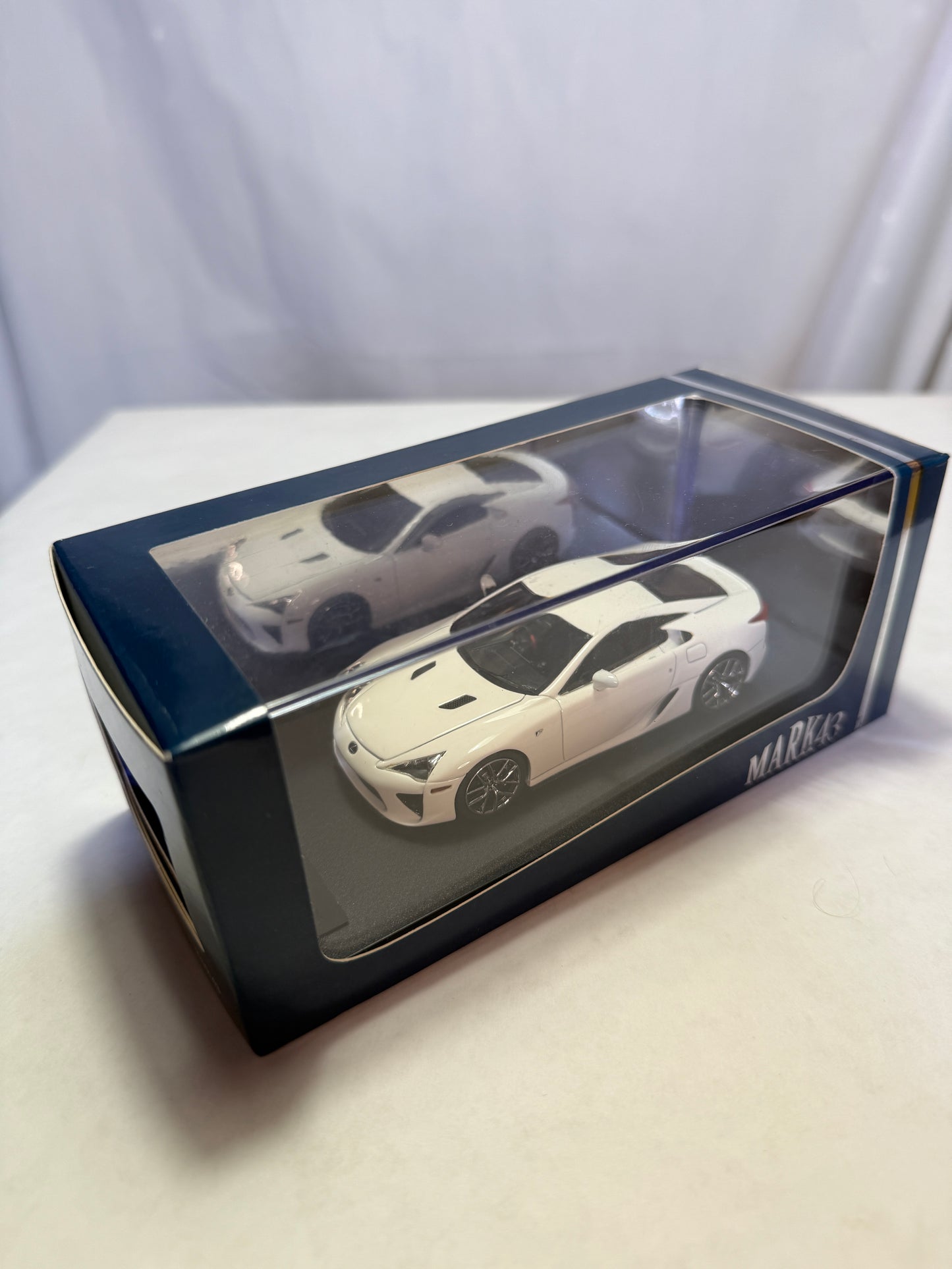 MARK43 1/43 Lexus LFA White Minicar Carbon Roof New Model