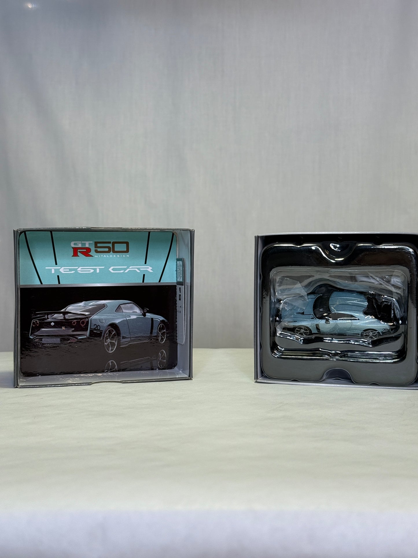 Tomica Limited Vintage NEO LV-N Nissan GT-R50 by Italdesign TOMYTEC Blue