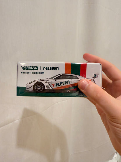 TARMAC WORKS 7-Eleven Nissan GT-R NISMO GT3 Taiwan Special Edition Pair VHTF