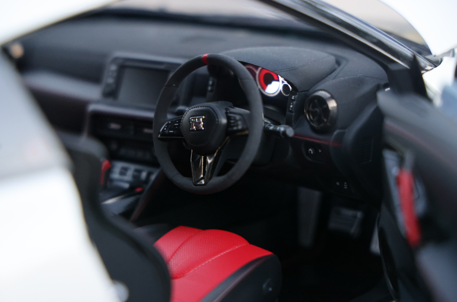 1/8 Nissan R35 GTR Nismo