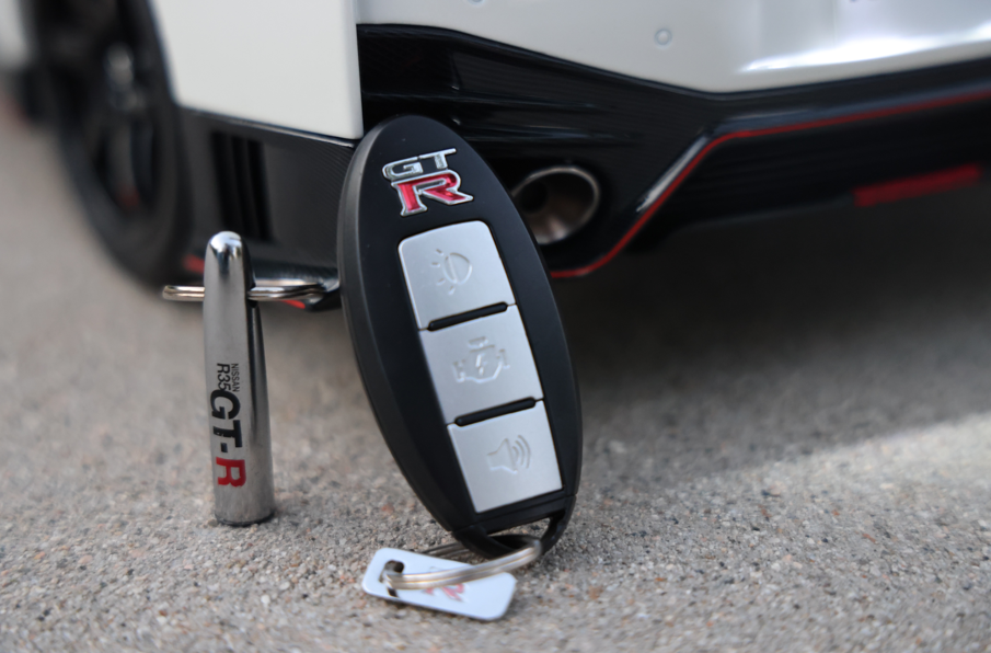 1/8 Nissan R35 GTR Nismo
